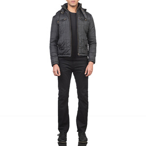 Veste coupe-vent à fermeture éclair légère matelassée noire avec capuche attachée pour hommes les plus exigeants à vendre en vrac - Product Image 2