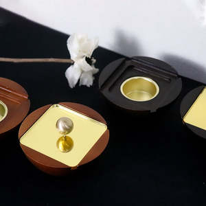 Quemador Bakhoor de madera redondo de lujo con acabado de espejo y mango de bola de metal decoración de fragancia para el hogar - Product Image 6