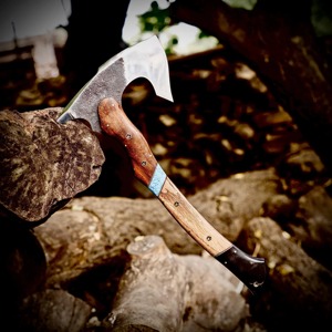 Couteau Bowie en acier carbone forgé à la main pour le bushcraft, le camping et la chasse - Cadeau pour les demoiselles d'honneur et le mari, personnalisable OEM - Product Image 2