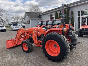Tractor Diésel Kubota L4701 Usado de 47 CV en Venta, 4x4 - Product Image 3