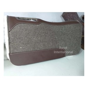 Tapis de selle en laine profilée pressée épaisse le plus vendu pour équipement d'équitation en gros - Product Image 1