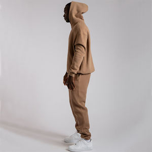 ชุดเซ็ตฮู้ดดี้ 2 ชิ้น เสื้อสเวตเชิ้ตโอเวอร์ไซส์แบบยูนิเซ็กซ์และกางเกงสเวตแพนท์ทรงหลวม พร้อมกระเป๋าปักลาย ชุดลำลองสุดฮิต ขายดี - Product Image 4