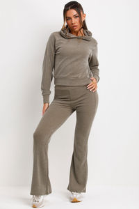 Ensemble sweat à capuche et pantalon de survêtement pour femme 2 pièces kaki personnalisé pleine longueur nouvel ensemble de salon surdimensionné ensemble de survêtement deux pièces pour femme - Product Image 3