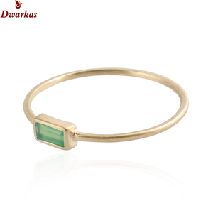 Anillo de Plata de Ley 925 chapado en oro de alta calidad, ajuste de bisel de piedras preciosas de Calcedonia verde, estilo clásico para aniversarios - Product Image 2