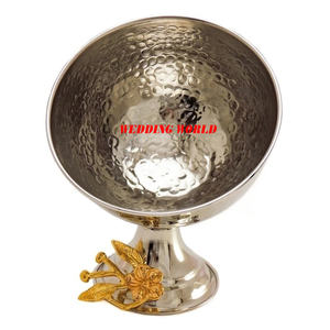 Pot à bonbons rond en métal avec plateau en bois Serveur de noix fait à la main de qualité supérieure Pot à fruits secs en métal classique et élégant en gros - Product Image 2