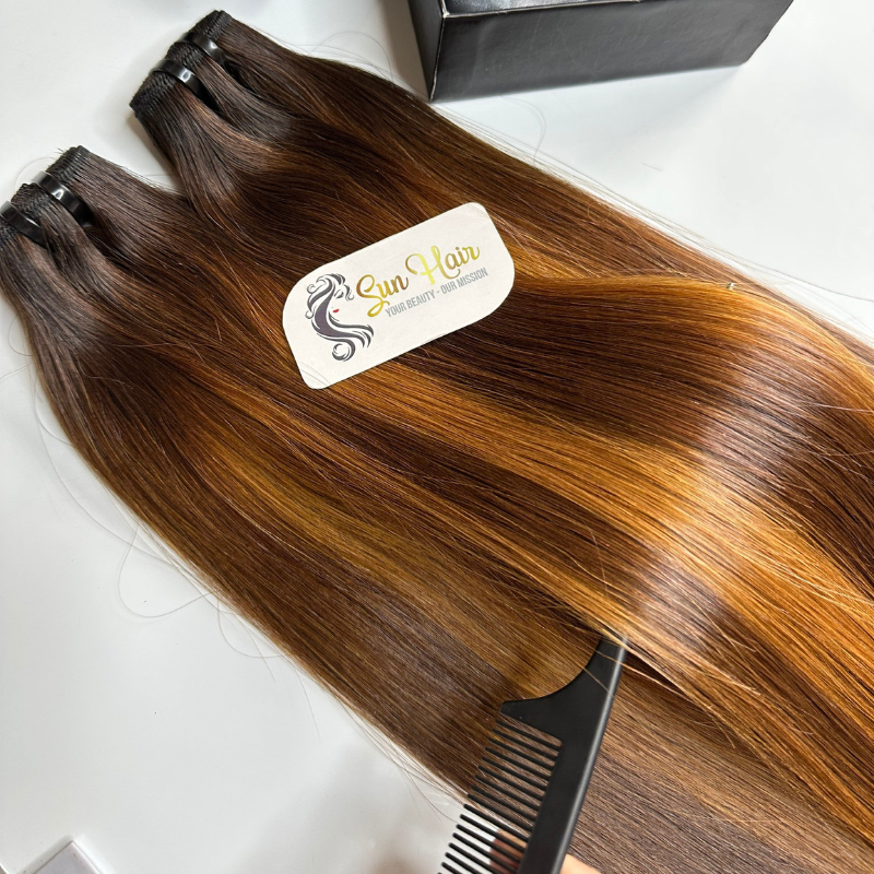 สีน้ำตาลอ่อน