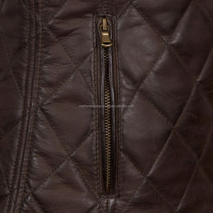 Nouvelle conception Gilet en cuir véritable pour femmes en coton Imperméable Respirant Sans manches Vêtement d'extérieur Vente directe d'usine - Product Image 3