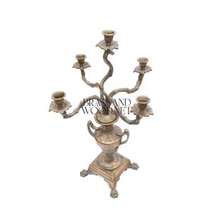 Conjunto de reloj y candelabros de latón antiguo, diseño decorativo adornado con acabado envejecido Vintage para interiores clásicos de lujo - Product Image 4