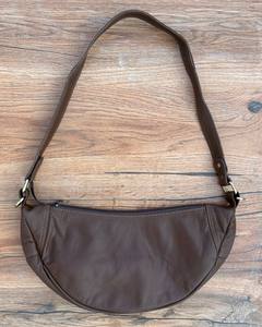 Bolso bandolera de cuero genuino de diseñador, bolso para axilas, venta al por mayor, bolso y monederos de media luna, bolso de mano de hombro de alta calidad para mujer - Product Image 3