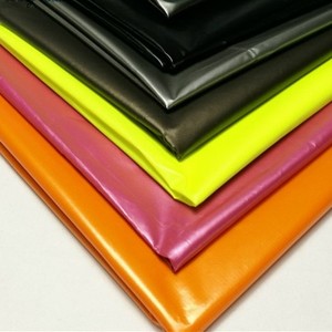 แจ็คเก็ตขนเป็ดเงาวับสำหรับผู้ชาย, แจ็คเก็ตผ้าฝ้ายสีดำกันน้ำสำหรับฤดูหนาวคอปกตั้งบางสไตล์ลำลองไซส์ XS - Product Image 5