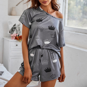 Soie de lait ultra-douce Nouveau motif imprimé de haute qualité Pyjamas d'été à manches courtes pour femmes Ensemble de pyjamas pour femmes - Product Image 3