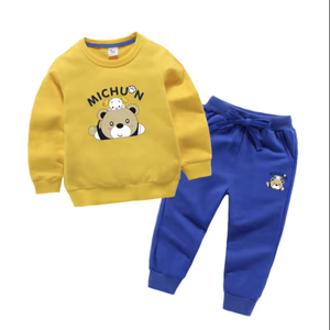 Conjuntos de ropa informal personalizados para niños, sudadera de manga larga, pantalones, traje con estampado de dibujos animados, hecho de tela de algodón suave - Product Image 1