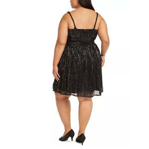 Abito da donna City Studios alla moda, taglie forti, modello A-Line svasato in chiffon con design metallizzato, vita naturale, colore argento, taglia 18 - Product Image 2