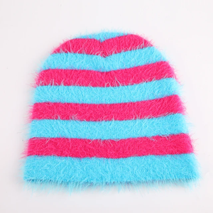 Chapeau d'hiver en tricot acrylique jacquard graphique unisexe personnalisé avec un logo rayé, design fait main, broderie à la main - Product Image 4