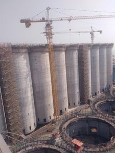 Pompe à moteur de grue à tour robuste, fiable et à haute efficacité, capacité de 12 tonnes, couple de levage de <span class=keywords><strong>2500</strong></span> <span class=keywords><strong>KN</strong></span>.m, pour le climat du Moyen-Orient - Product Image 5