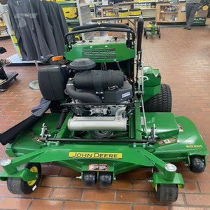 Cortadora de Césped Comercial John Deere con Motor Kawasaki de 22 HP y Plataforma de 52 Pulgadas, Equipo Profesional de Jardinería en Venta - Product Image 1