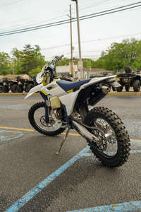 มอเตอร์ไซค์วิบาก TE 150 Enduro ปี 2025 พร้อมจำหน่าย มีสินค้าในสต็อก - Product Image 3