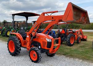 Tracteur agricole Offre Spéciale Kubota L3200 avec chargeur à vendre - Product Image 6