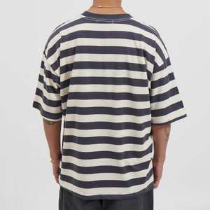 T-shirts à manches courtes rayés pour hommes, coupe ample et oversize, style hip-hop streetwear, personnalisables en gros, fabrication en usine - Product Image 4