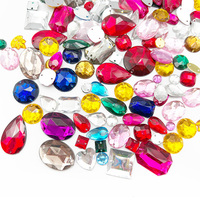 PLOMA AC137 80g Strass en plastique à motifs 10mm-50mm, mélange aléatoire, pierres à coudre pour bijoux, sacs et vêtements