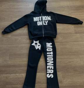 ชุดวอร์มแบบสวมศีรษะแนววินเทจสำหรับผู้ชายชุดวอร์มลำลองแบบกำหนดเอง - Product Image 4