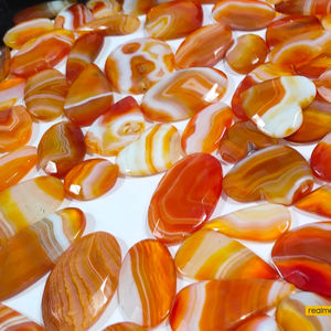 Agate rouge naturelle du Botswana lisse mélange forme Cabochon de pierres précieuses en vrac pour la fabrication de bijoux prix de gros - Product Image 2