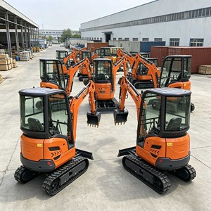 Miniexcavadora compacta de 1.2 y 1.3 toneladas, excavadora pequeña sobre orugas, para mercados no europeos como Sudamérica, ideal para construcción en granjas y jardines. - Product Image 5