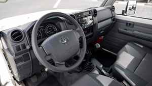 VENTES FLASH - Toyota LAND-CRUISERs LC79 d'occasion, cabine simple, pick-up, diesel, transmission manuelle - Product Image 6