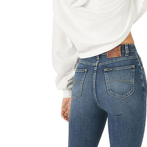 Sweat-shirt à capuche pour femme de qualité supérieure avec logo personnalisé, couleurs unies, 100% coton, manches longues, de haute qualité - Product Image 5