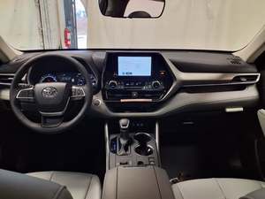 Highlander Hybrid XLE AWD 2024, SUV Nuevo y Usado, Volante a la Izquierda, Interior Oscuro, Asientos de Cuero - Product Image 6