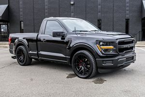 F-150 R0ush Nitemare 2025 4x4, Motor V8 Supercargado de 705 hp, Tracción en las Cuatro Ruedas - Product Image 3