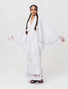 Haute qualité femmes Offre Spéciale brodé ukrainien longue robe Floral ballon manches col en v gland tenue de club Ukraine robe ethnique - Product Image 1