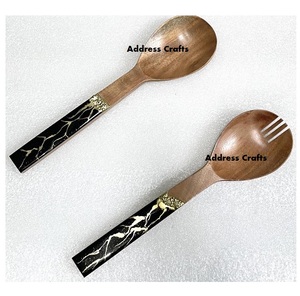 Serveur à salade en bois avec manche en nacre Lot de 2 cuillères à salade en bois et vadrouille faites à la main Fourchettes Ustensiles de cuisine - Product Image 3