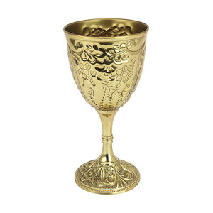 Gobelet à vin en métal en laiton gaufré Design de luxe gobelet à vin Design feuille et fleur gobelet à vin de luxe - Product Image 1