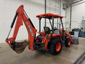 Quality Affordable Kubota B26 4WD Diesel Mini <b>Tractor</b> with <b>Backhoe</b> <b>Loader</b> - Product Image 5