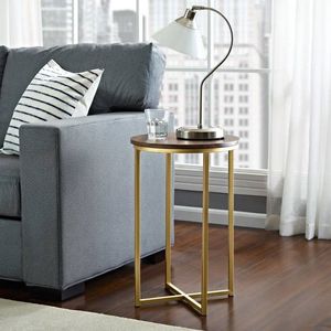 Table d'appoint industrielle en métal avec plateau en métal Mélange parfait de texture bois-métal pour un aménagement intérieur élégant - Product Image 3