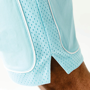 Short de gym en polyester personnalisé pour hommes Short d'entraînement respirant à séchage rapide Short de fitness léger pour jogging Vêtements de sport confortables - Product Image 4