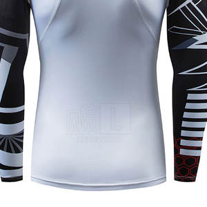 Top Design Rash Guard respirant pour hommes Vêtements de fitness de couleur personnalisée - Product Image 5