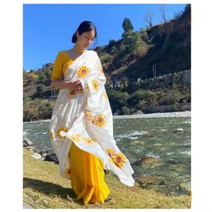 Exportateur indien Saree élégant imprimé en Georgette pour les rassemblements glamour Saree disponible au prix d'exportation - Product Image 2