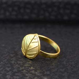 Unique Design Boho Leaf <b>Ring</b> Dainty Brass <b>Ring</b> for Women 18k Gold Plated Vintage Floral <b>Statement</b> <b>Ring</b> for Wholesale/OEM/ODM - Product Image 5