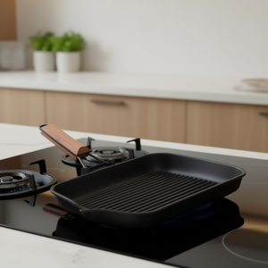 Saporella 090 36T00 Risoli Sartén de aluminio antiadherente (36x26cm) negra para asar y rehacer (griddles y sartenes) - Product Image 3