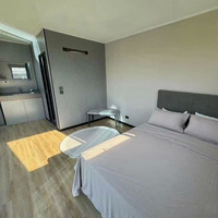 Contenedor Modular Prefabricado de 20, 30 y 40 pies, Oficina Portátil, Casa Cápsula Tipo Apple, Cabaña de Resort, Dormitorio de Acero con Panel Sándwich
