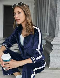 Ensemble de salon en velours pour femme-2 pièces respirant 100% polyester survêtement veste zippée pantalons de survêtement tenue confortable poches vêtements de détente - Product Image 2