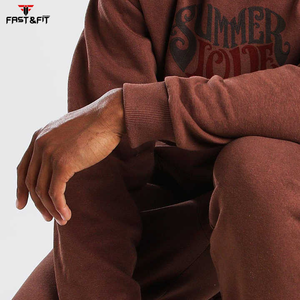 ชุดวอร์มออกกำลังกายแบบใหม่ สีตัดกัน ชุดจ็อกเกอร์สำหรับฟิตเนส ชุดกีฬาฤดูหนาว ผลิตในปากีสถาน - Product Image 3