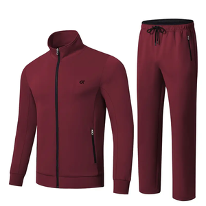 Survêtement pour homme tendance 2025, polyester respirant, survêtement pour homme avec design personnalisé, pantalon de survêtement pour homme de haute qualité - Product Image 2