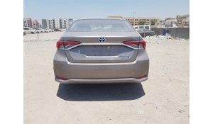 2022 para Toyota Corolla Elite Hybrid AWD Turbo Engine R20 Tamaño del neumático Asientos de cuero usados - Product Image 4