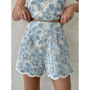 กางเกงขาสั้นลูกไม้ผู้หญิง - Product Image 3