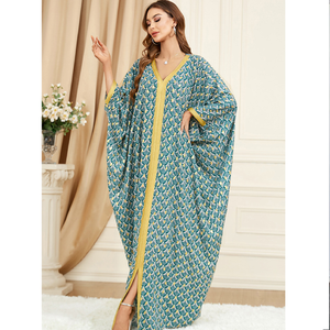 Maxivestidos árabes elegantes y modestos con mangas largas y llamaradas elegantes que ahora se ofrecen al por mayor para boutiques y minoristas - Product Image 5