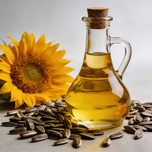 Aceite de girasol refinado de calidad superior, aceite de cocina de grado alimenticio con sabor ligero, alta estabilidad y sistema de suministro a granel confiable. - Product Image 1