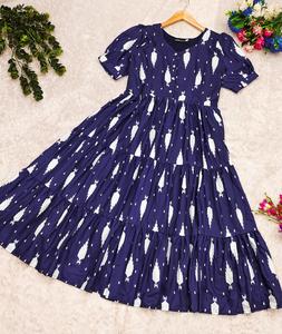 Robe longue de style Boho pour femmes Robe longue à volants A-Line avec manches bouffantes et motif imprimé Idéal pour les voyages et les vêtements décontractés - Product Image 4